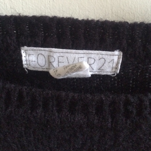 Forever 21 sweater - Picture 2 of 2