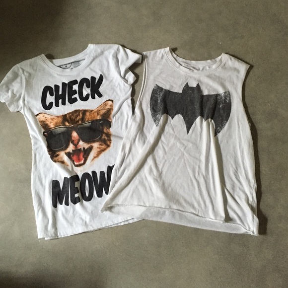 Juniors women's size medium bundle cat/batman