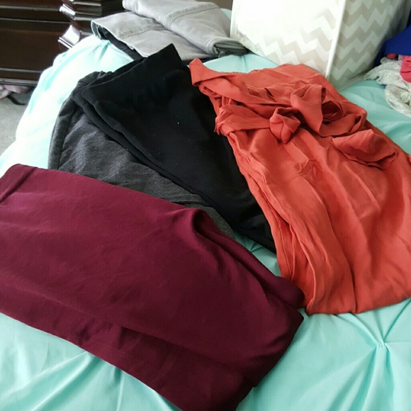 Set of 4 pair of pants