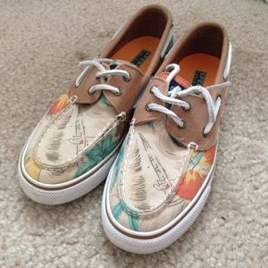 Tropical Sperrys