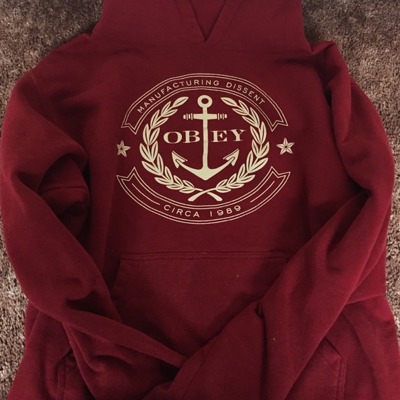 Obey sweatshirt