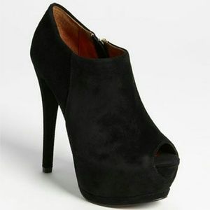 Suede  platform peep toe bootie
