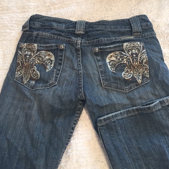 Size 27 Miss me jeans