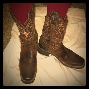 🎉MOVING SALE!!🎉 Tony Lama ST1003 Cowboy Boots