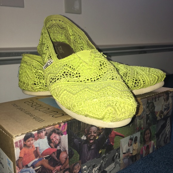 Classics Neon Lime Crochet TOMS