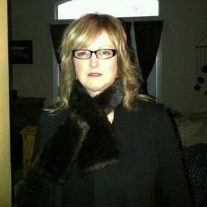 Meet your Posher, Deborah