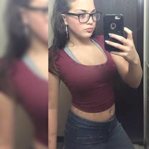 Meet your Posher, Kimberly