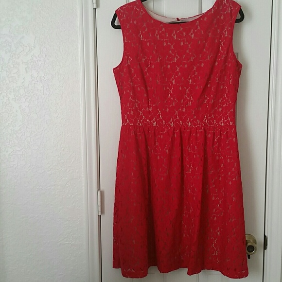 Red lace dress with back keyhole cutout