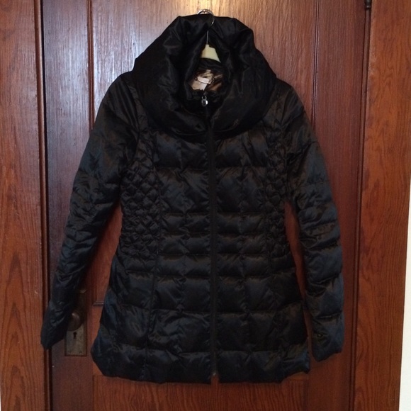 Black puffer coat