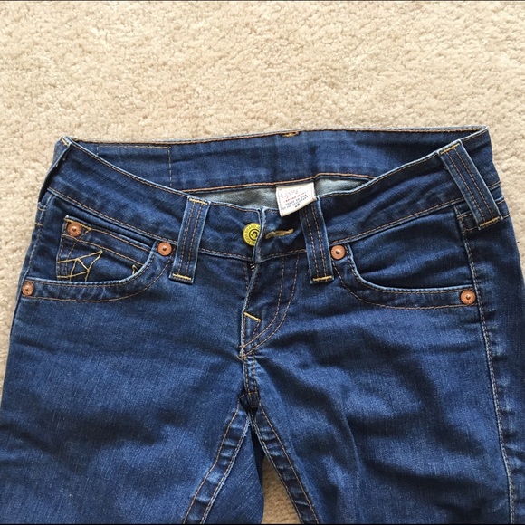 {true religion} cropped jeans