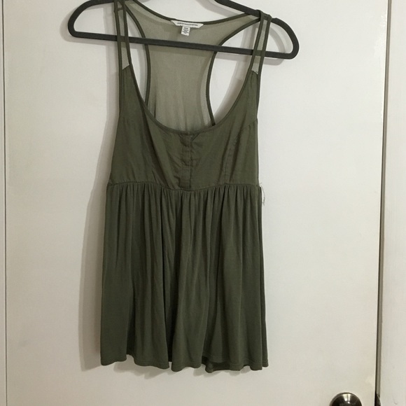 Army green tank