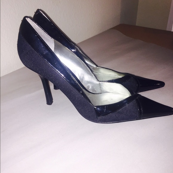 Black pumps- Guess by Marciano