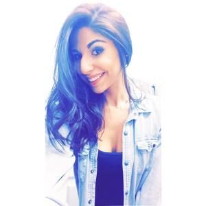 Meet your Posher, Roxana