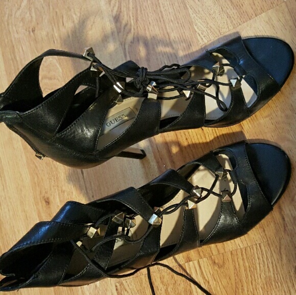 Lace up black shoes!