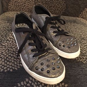Fashion sneakers