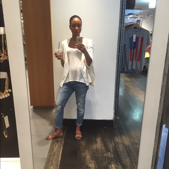 Meet your Posher, Brittni