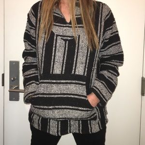 Baja hoodie with pockets and hoodie