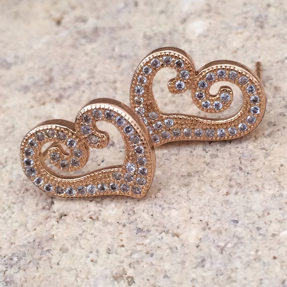 Gold Jewelry Set - Picture 6 of 8