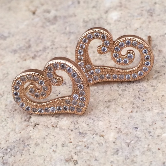 Gold Jewelry Set - Picture 6 of 8