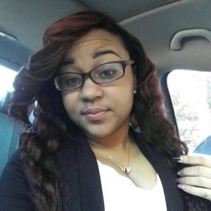 Meet your Posher, Jessica