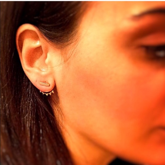 Sunahara 14k Gold-plated Pyramid ear jacket