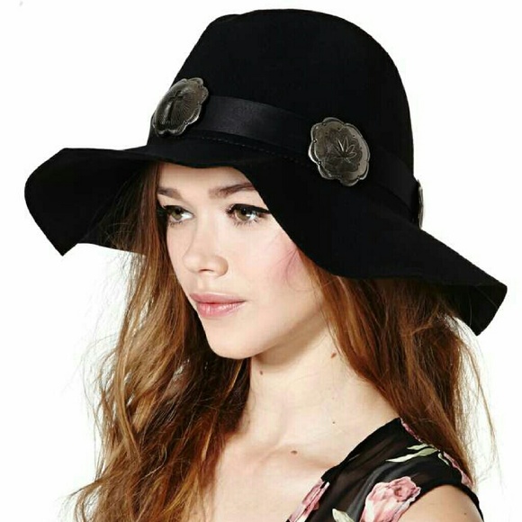 UNIF Concho hat