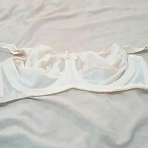 Laced Bra from BALI
