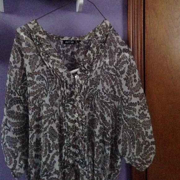 Apt.9 Blouse - Picture 2 of 2