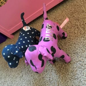 Victoria's Secret dogs