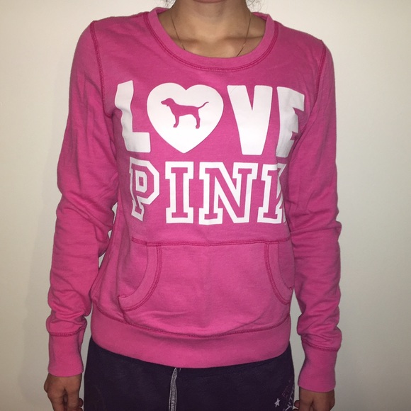 pink sweatshirt