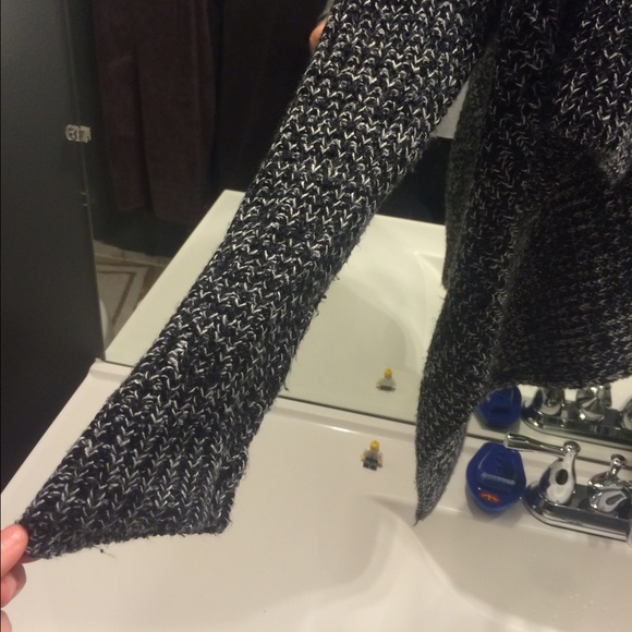 Cardigan - Picture 2 of 2