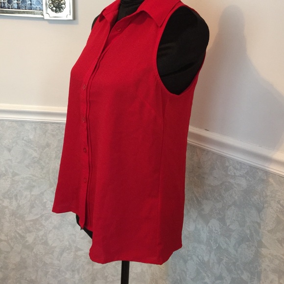 Sleeveless Button Up - Picture 2 of 3