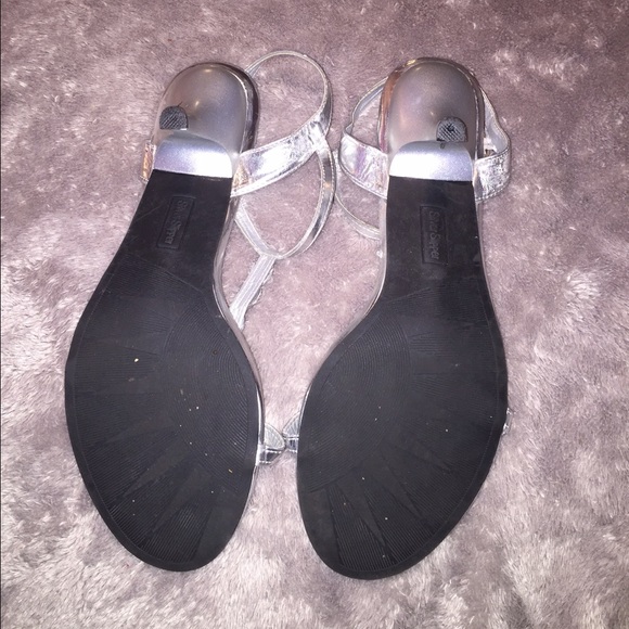 strappy heels - Picture 3 of 3