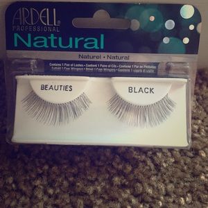 ARDELL FAUX LASHES - BEAUTIES