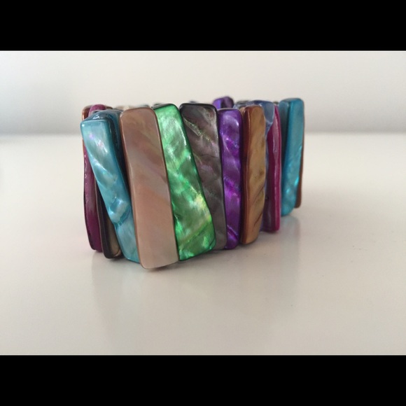 Vintage Rainbow Shell Bracelet