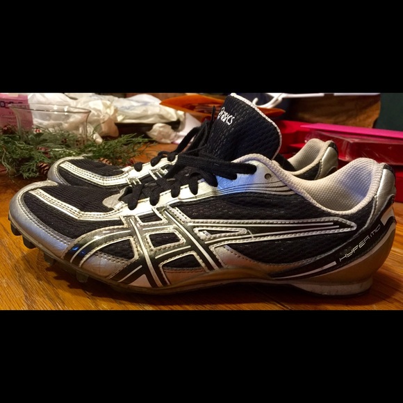 Women's size 8.5 black/silver asics track spike