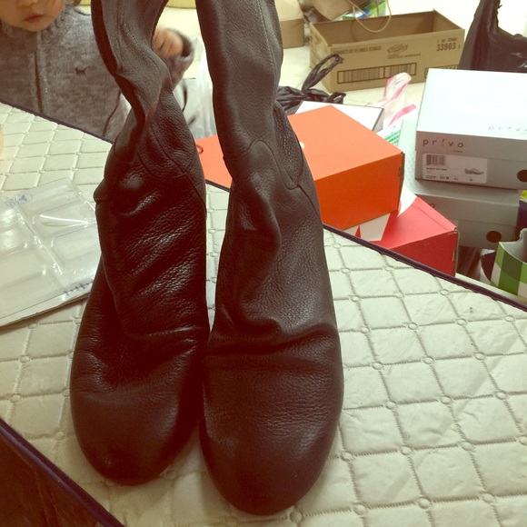 Tall boot with hidden heel
