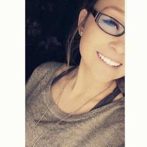 Meet your Posher, Victoria