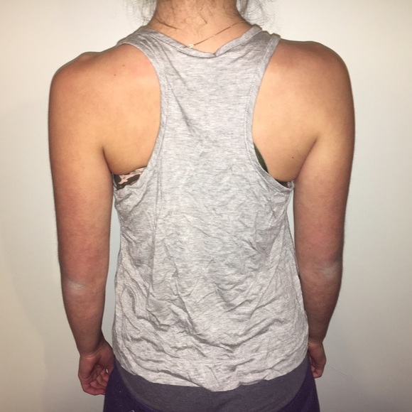 tank top - Picture 2 of 3