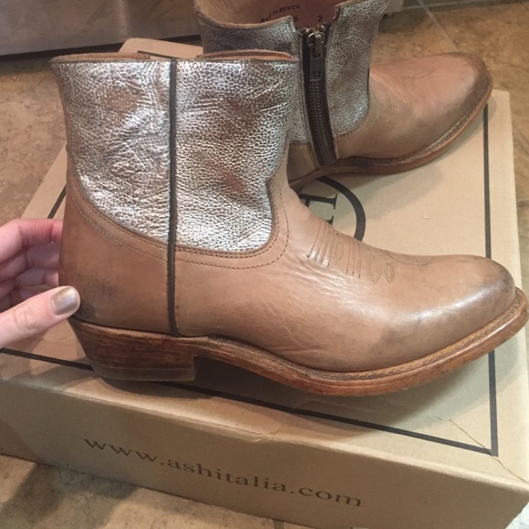 ASH leather booties, nude/ silver. Size 36. - Picture 1 of 4