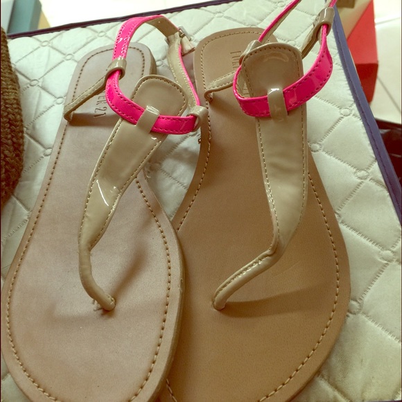 Simple sandal
