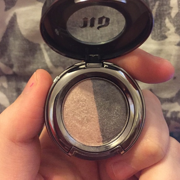 Urban Decay Eyeshadow Duo