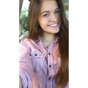 Meet your Posher, Gabi