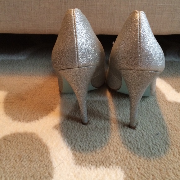 Betsy Johnson sparkle heels - Picture 3 of 4