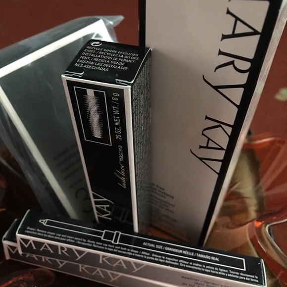 Mary Kay eye set