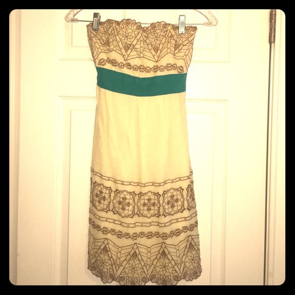 Flying Tomato Sleeveless Dress