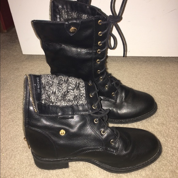 Combat boots