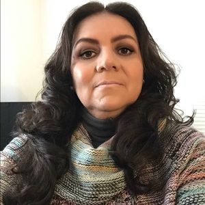 Meet your Posher, Rosa