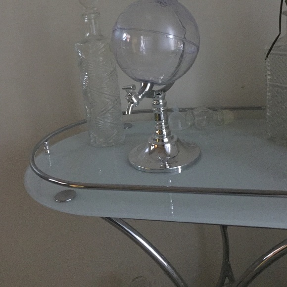 Meet your Posher, Cary - Picture 1 of 1