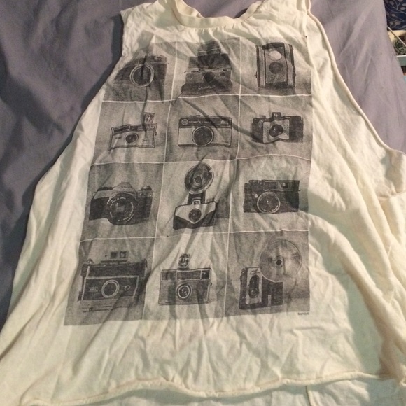 Brandy Melville camera print muscle tee